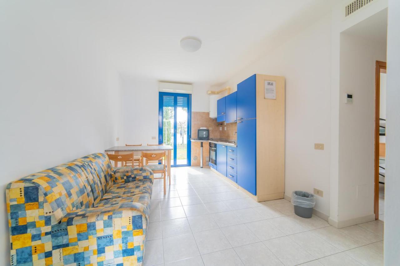 Residence Il Sole ポルト・コルシーニ エクステリア 写真